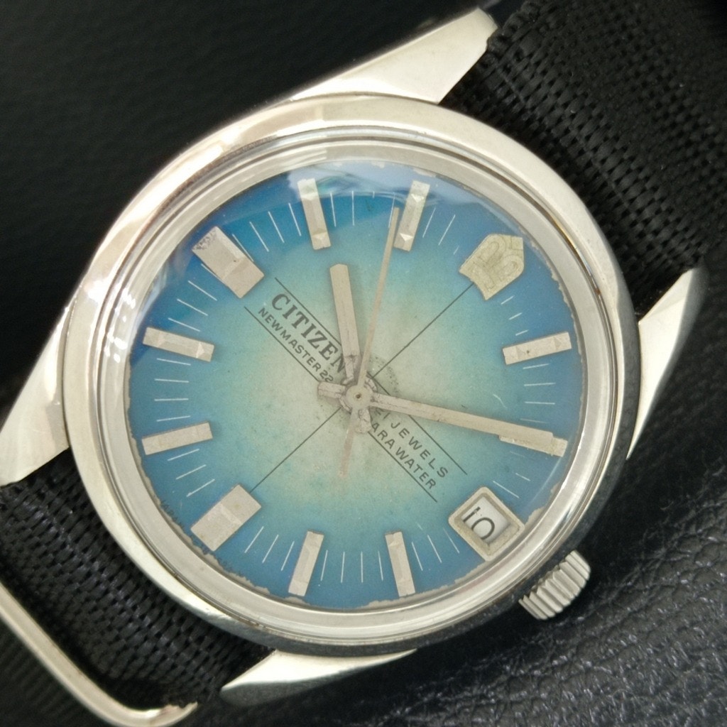 Vintage 1973 Citizen Manual Mens Silver Watch WDaydate  Blue Accents